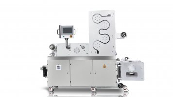 Small Laboratory Extrusion Casting & MDO Line